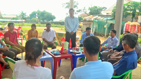 Thêm[-]3[-]hộ[-]dân[-]xung[-]phong[-]ra[-]sinh[-]sống[-]tại[-]đảo[-]tiền[-]tiêu